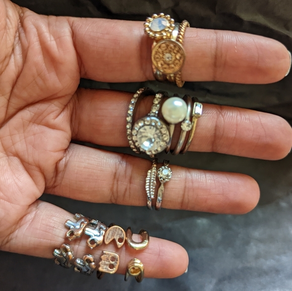 Accessories - Lot of 18 rings
